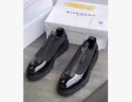CHAUSSURE