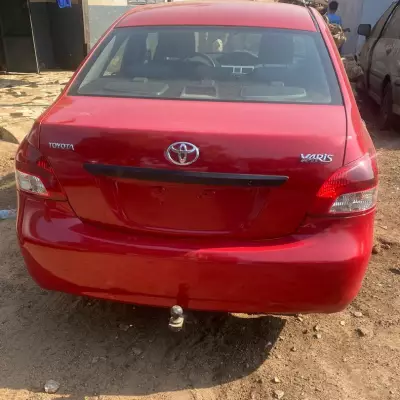 Toyota Yaris 2008 manuel 