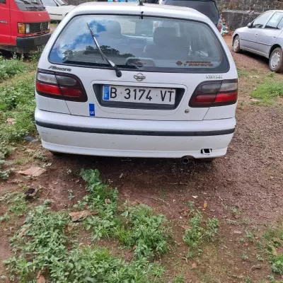 Voiture Nissan Almera