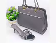 Ensemble sac à main et chaussures
