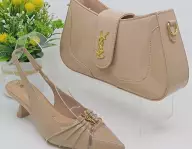 Ensemble sac à main et chaussures je