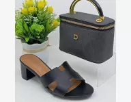Ensemble sac à main et chaussures
