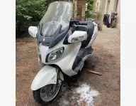 Moto Suzuki Burgman 650 