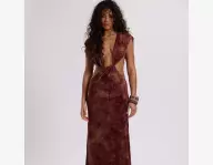 Robe maxi élégante à capuche et torsade 