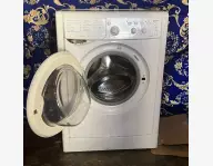 Machine à laver et sèche linge