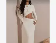 Robe longue en tricot ajourée à manche