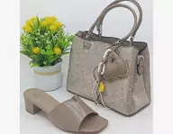Ensemble sac à main et chaussures